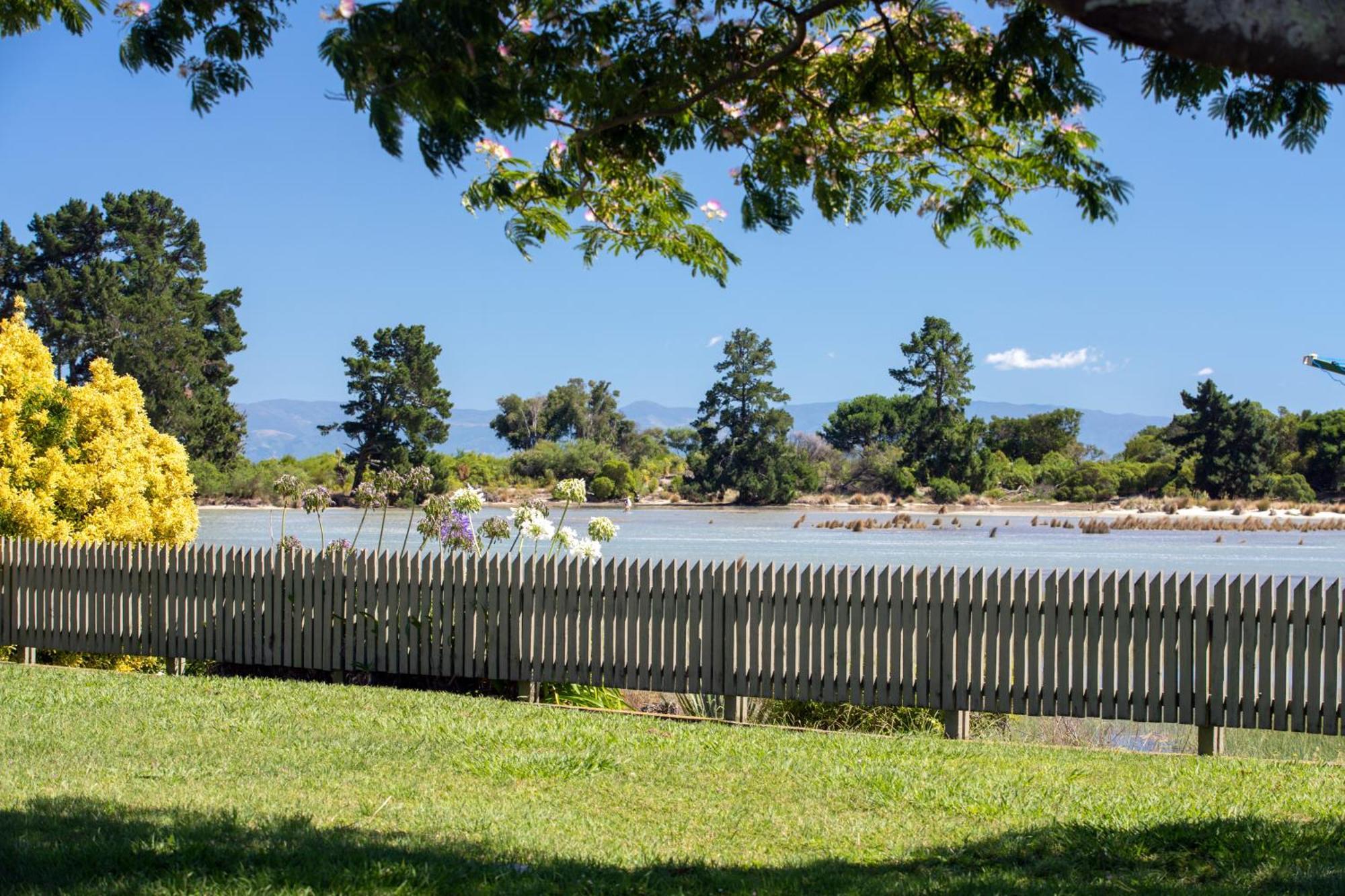 Tahuna Beach Holiday Park Hotell Nelson Eksteriør bilde